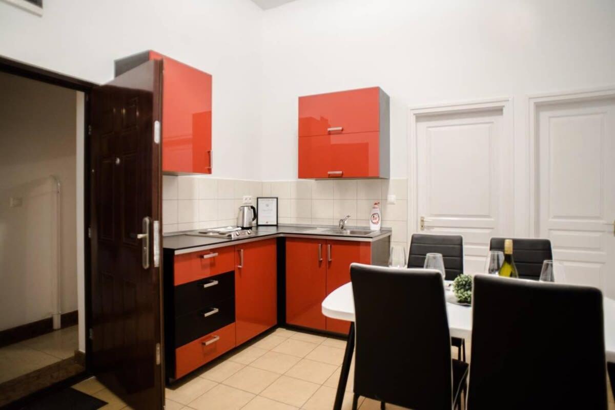Very Central Spacious Ac Apartment 부다페스트 외부 사진