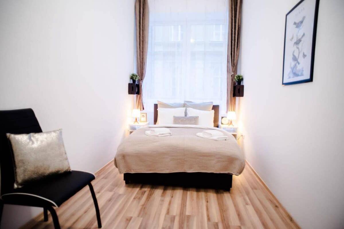 Very Central Spacious Ac Apartment 부다페스트 외부 사진