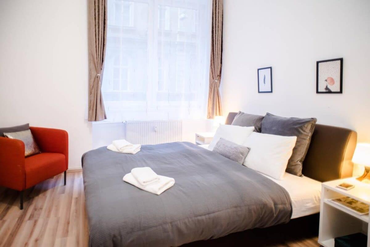 Very Central Spacious Ac Apartment 부다페스트 외부 사진